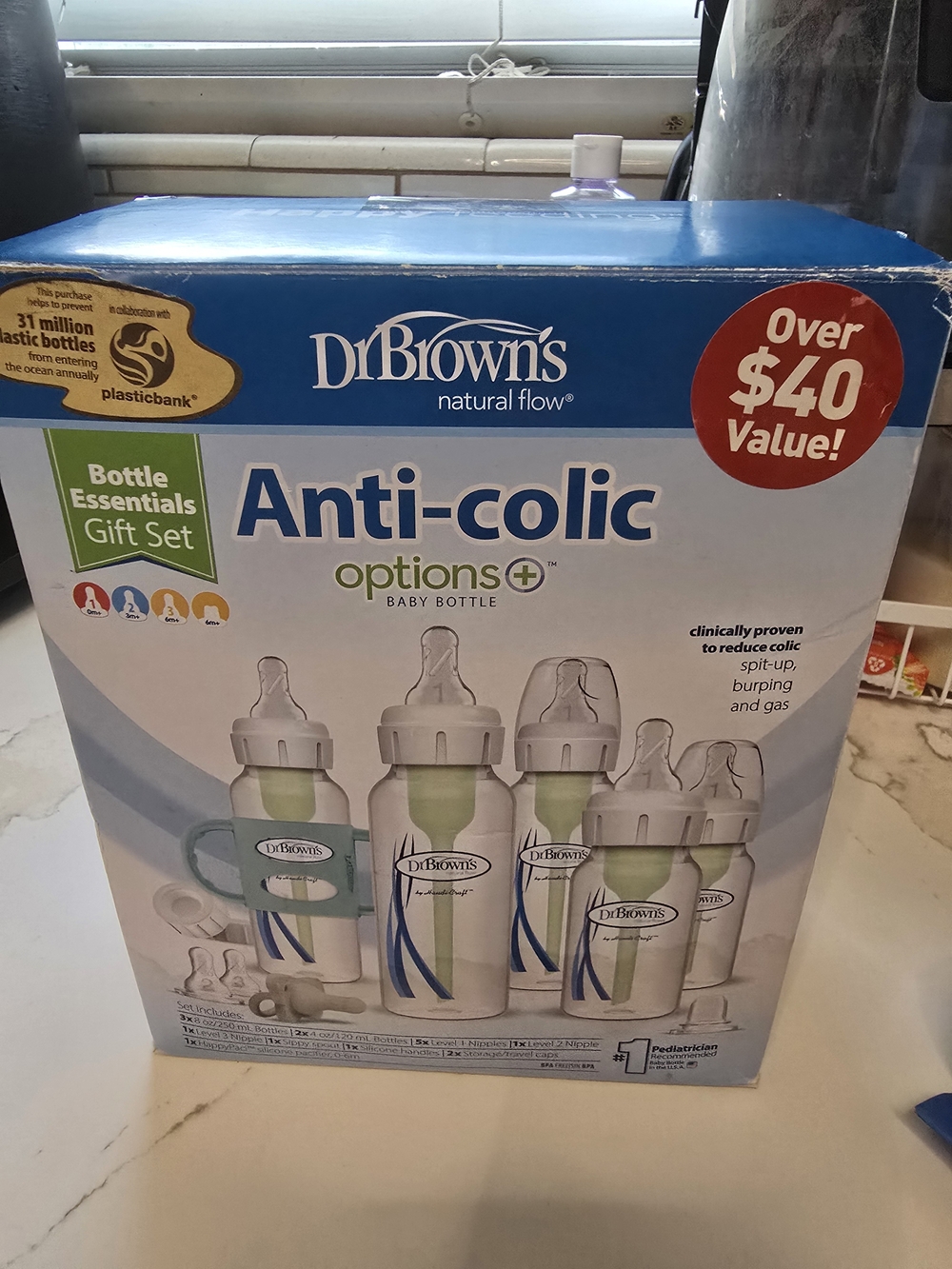 Dr. Brown's Anti-colic Options+ Baby Bottle Gift Set - White & Light Green